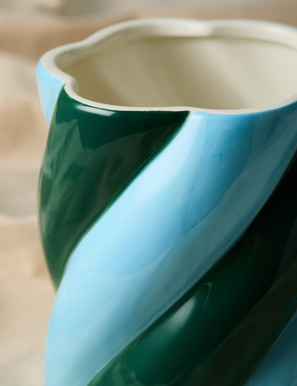 Blue & Green Twister Pot