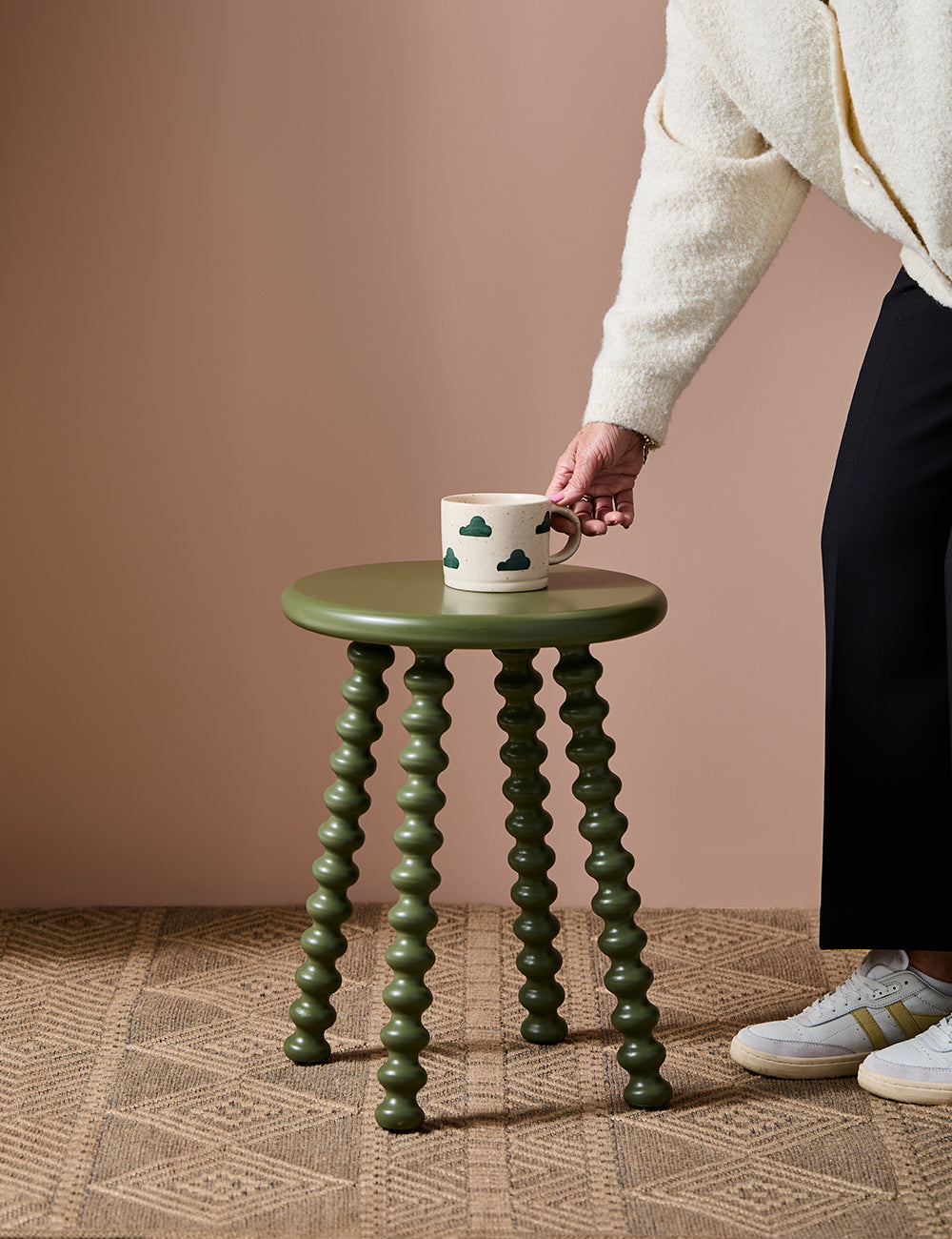 Elsa Side Table In Olive