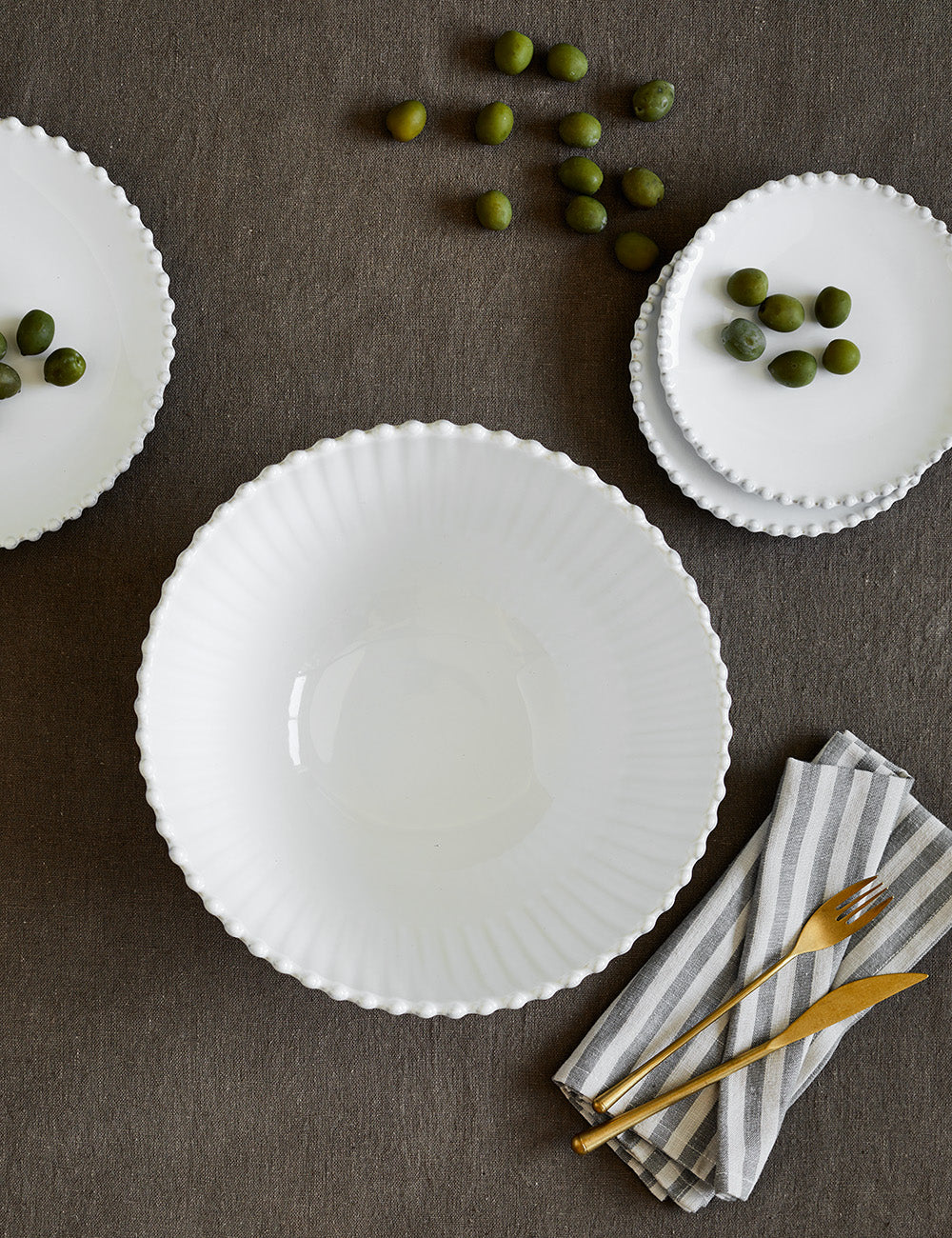 White Pearl Stoneware Serving Bowl