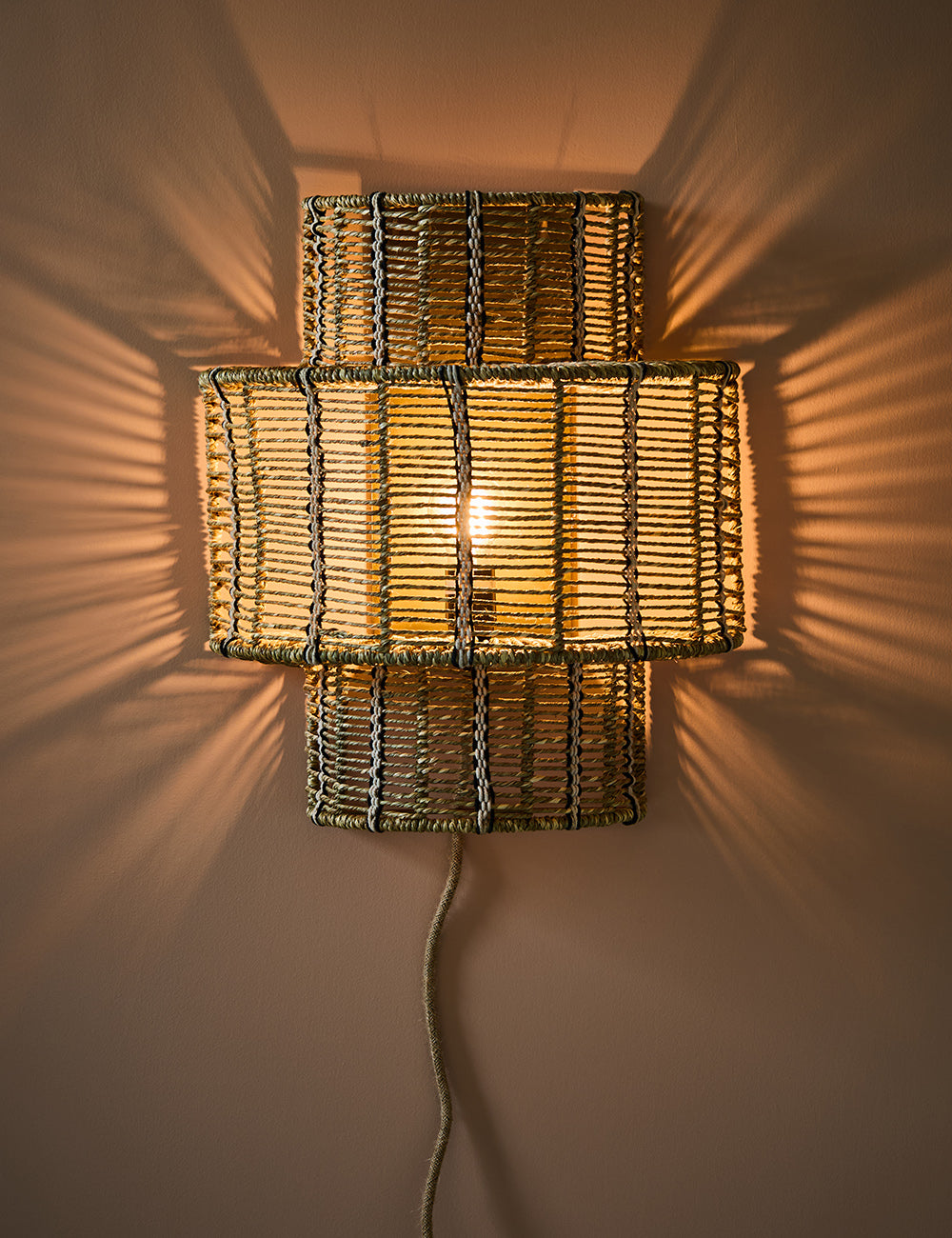 Geometric Seagrass Wall Light