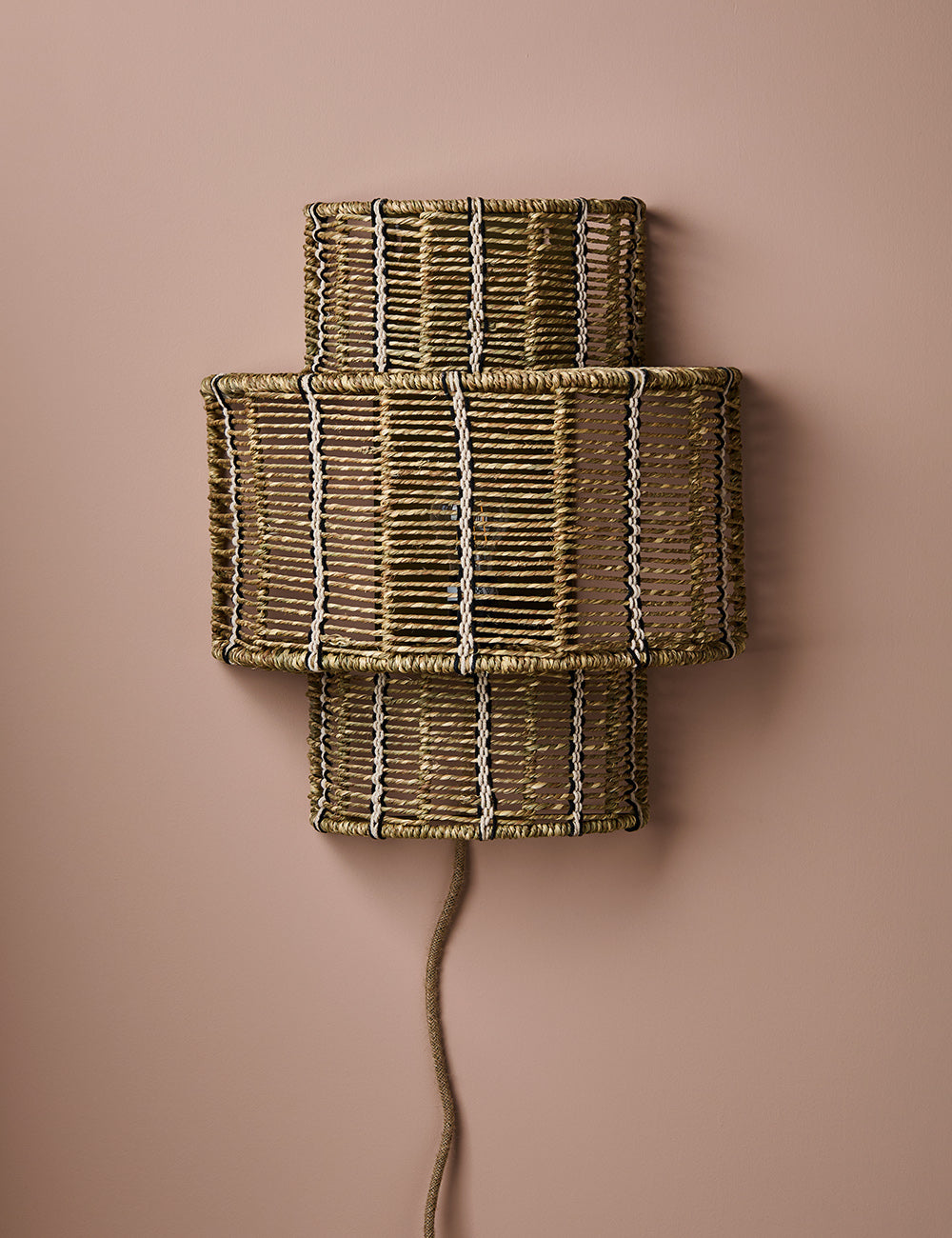 Geometric Seagrass Wall Light