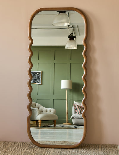 Large Wavy Mirror