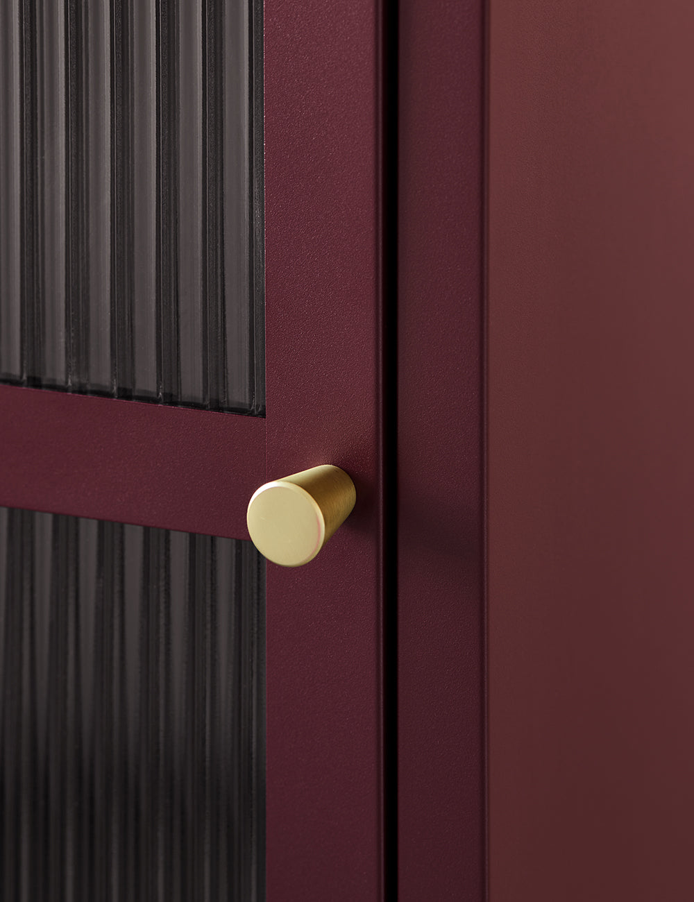 Reed Slender Cabinet in Maroon