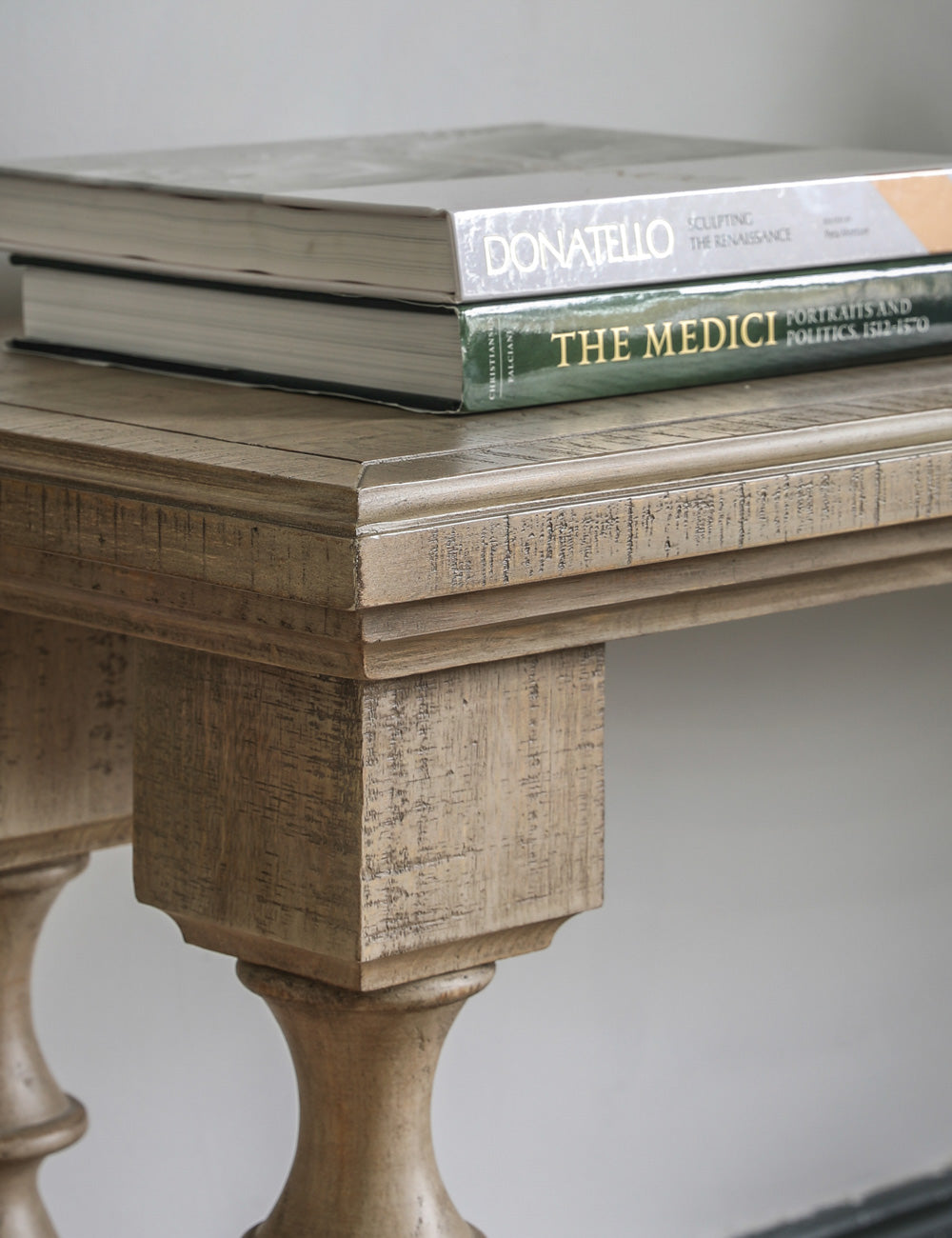 William Classical Console Table