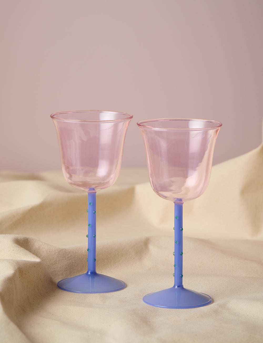 Set of 2 Dotty Blue Wine Glasses