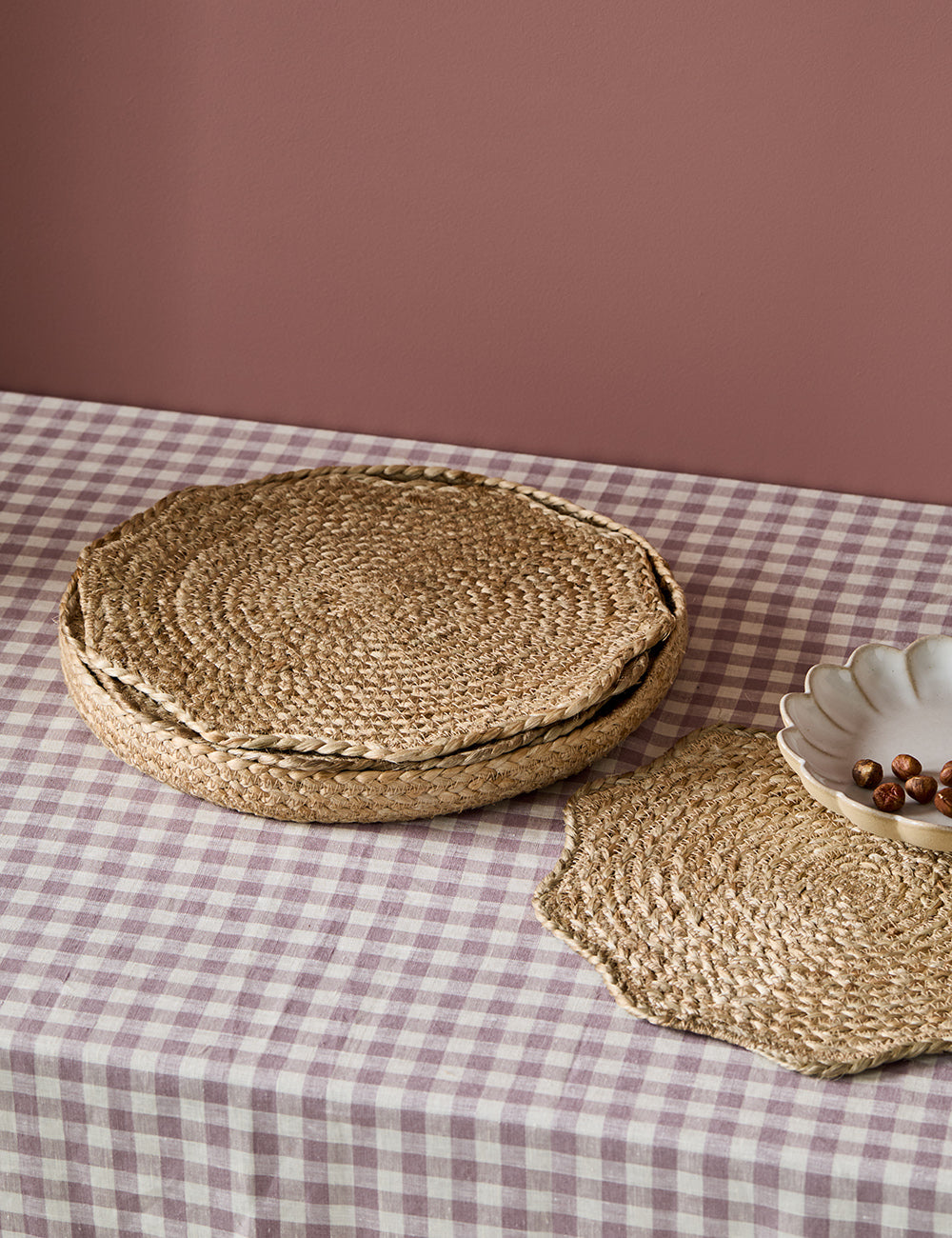 Set of 6 Natural Scalloped Placemats