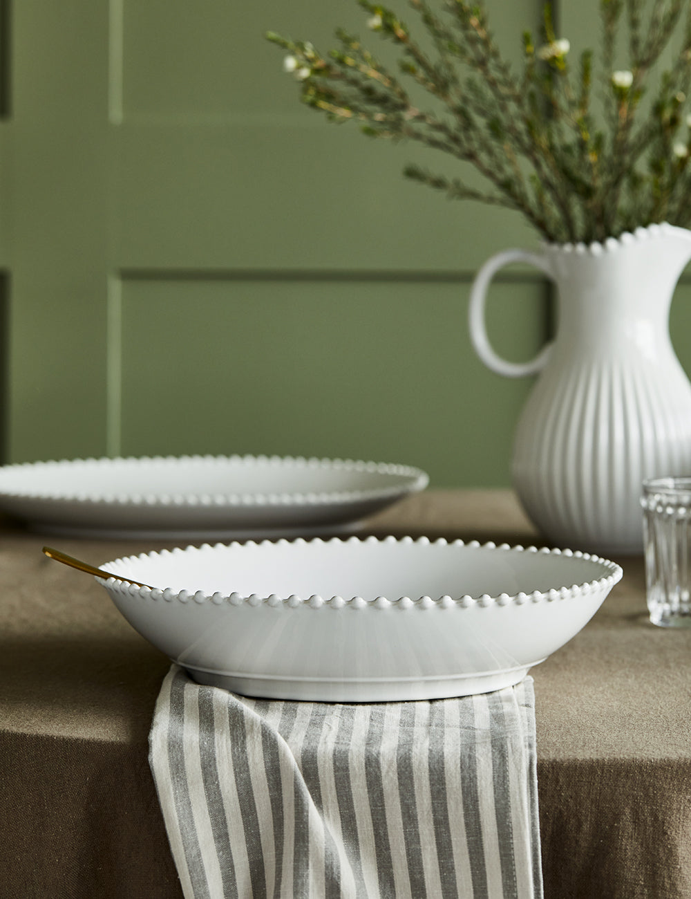 White Pearl Stoneware Round Serving Bowl